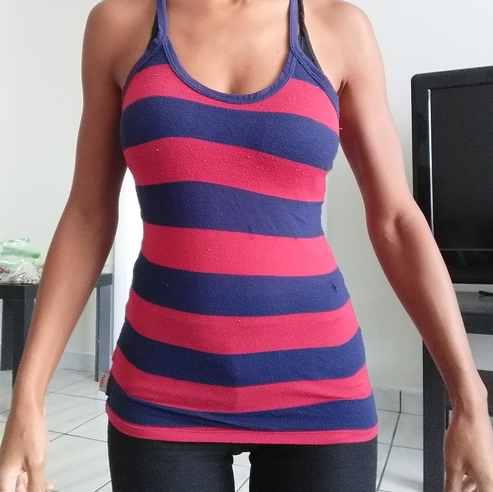 Guess wide striped tank